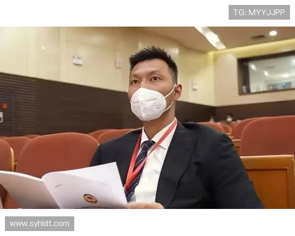 易建联：从篮球场到社会责任的全方位成长与蜕变