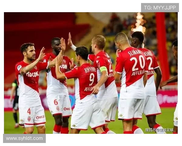 巴黎与摩纳哥激战正酣 谁能在法甲巅峰对决中笑到最后 巴黎与摩纳哥激战正酣 谁能在法甲巅峰对决中笑到最后