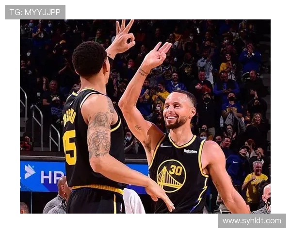 2016年5月10日勇士与开拓者的激烈对决回顾与精彩瞬间分析