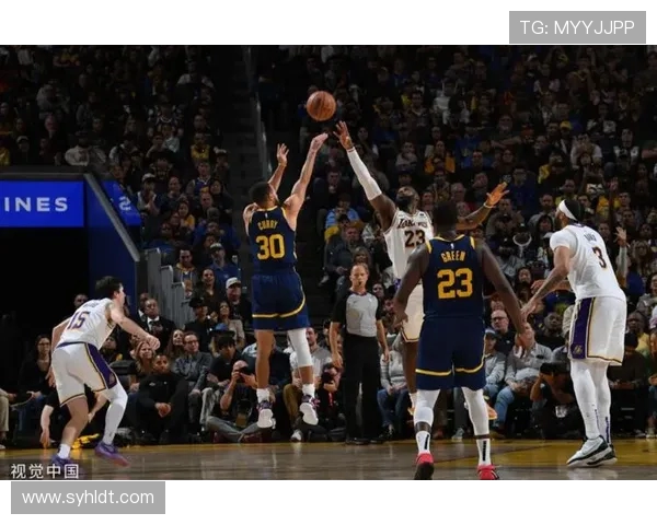 勇士与爵士精彩对决在线直播全程回顾与分析