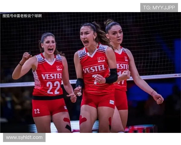 土耳其女排与荷兰女排激战正酣谁将赢得这场巅峰对决